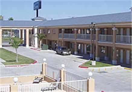 Texas Inn & Suites La Joya Экстерьер фото